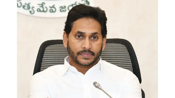 జగన్ కేసులపై సిబిఐ కీలక రిపోర్ట్..!