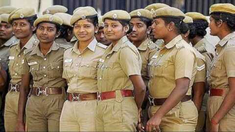డ్యూటీలో మహిళా పోలీస్‌లు ఆభరణాలు ధరించడం, మేకప్ వేసుకోవడంపై బీహార్ పోలీసుల నిషేధం..