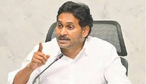 రేవంత్ రెడ్డి హామీ: గ్రూప్ 2 అభ్యర్థులకు నియామకపత్రాల అందజేత!
