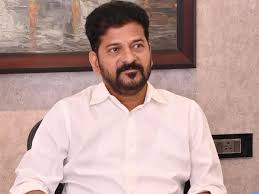 రేవంత్ రెడ్డి హామీ: గ్రూప్ 2 అభ్యర్థులకు నియామకపత్రాల అందజేత!