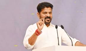 సినీ కార్మికులకు సీఎం రేవంత్ రెడ్డి వరాలు: టికెట్ రేట్ల పెంపుపై షరతు