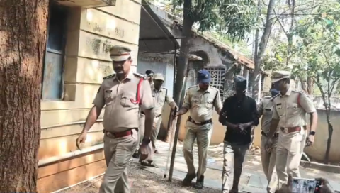 కుంట్లా మండల తెలుగు యువత అధ్యక్షుడిగా రాజశేఖర్ యాదవ్: ఎమ్మెల్యే కందికుంటకు గజమాలతో ఘన సన్మానం