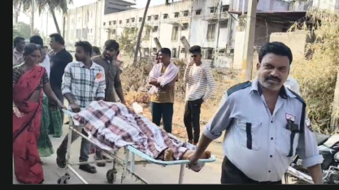 చెత్త బండిలో మృతదేహం తరలింపు వార్తల్లో నిజం లేదు: ఏపీ ప్రభుత్వ ఫ్యాక్ట్ చెక్