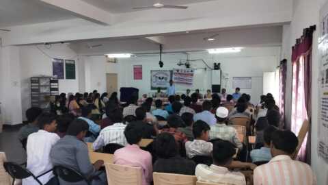 కదిరి సంచలనం: పోలీస్ స్టేషన్ ముందే హత్య చేసిన నిందితులకు నడిరోడ్డుపై ‘బేడీలు’.. రిమాండ్‌కు తరలింపు