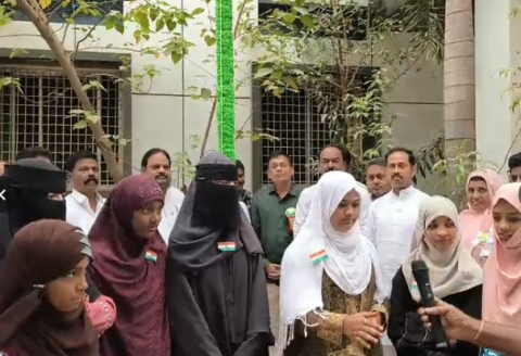 “ఆధారాలు లేకుండా తప్పుడు ప్రచారం తగదు: వైసీపీ నేత మక్బూల్‌పై ప్రభాకర్ ప్రసాద్ ధ్వజం