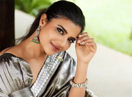 తిమ్మమ్మ మర్రిమాను క్షేత్రంలో కనువిందుగా మహాశివరాత్రి ఉత్సవాలు: భక్తులందరికీ ఎమ్మెల్యే కందికుంట వెంకటప్రసాద్ గారి సాదర ఆహ్వానం