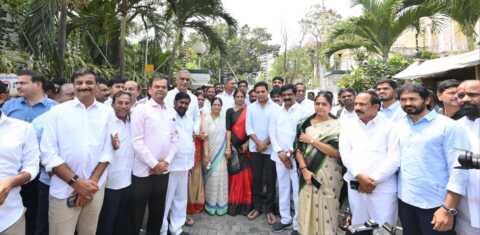 మంత్రి పొంగులేటిని బర్తరఫ్ చేయండి.. గవర్నర్ ను కోరిన బీఆర్ఎస్ నేతలు..