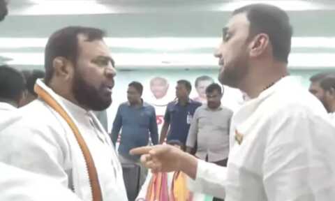 గాంధీ భవన్‌లో ఫిరోజ్‌ఖాన్‌, ఉస్మాన్‌ హజ్రీ మధ్య ఘర్షణ..
