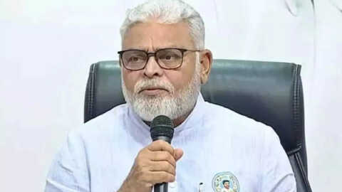 అమరావతి పేరుతో చంద్రబాబు భారీ దోపిడీ.. రూ.47 వేల కోట్ల అప్పు ఎందుకు?- అంబటి రాంబాబు..