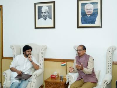 వ్యవసాయంలో ఏపీకి మరో మైలురాయి ‘VB-G-RAM-G’ అమలుపై కేంద్ర మంత్రితో పవన్ కళ్యాణ్ భేటీ…..!