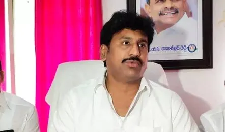 రాప్తాడు మాజీ ఎమ్మెల్యే తోపుదుర్తి ప్రకాశ్ రెడ్డి అరెస్ట్..
