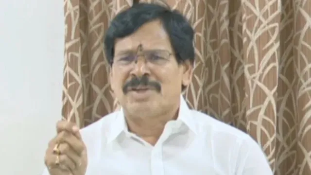 వైసీపీ మాజీ ఎమ్మెల్యే గనులపై మైనింగ్ శాఖ దాడి.. క్వారీ యంత్రాలు, వాహనాలు స్వాధీనం..