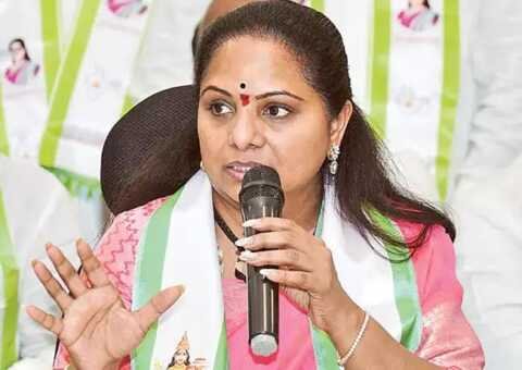 అధికారంలో ఉంటేనే సభకు వస్తారా..? BRS ఎమ్మెల్యేలపై కల్వకుంట్ల కవిత ఘాటు వ్యాఖ్యలు..