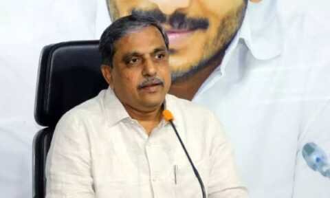 డీఎస్సీలో భారీ స్కామ్ జరిగింది.. మంత్రి లోకేశ్ రాజీనామా చేసి, సీబీఐతో విచారణ జరిపించాలి: సజ్జల..