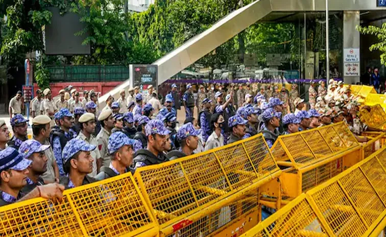 సీజేపీ నిరసన సెగ..! ఢిల్లీలో 24 గంటల పాటు బంద్..